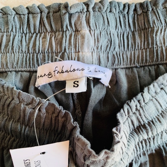 young fabulous and broke Capri joggers. - Picture 4 of 4